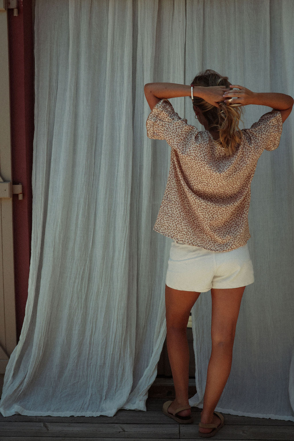 TOP GUSTAVE | LÉO NUDE